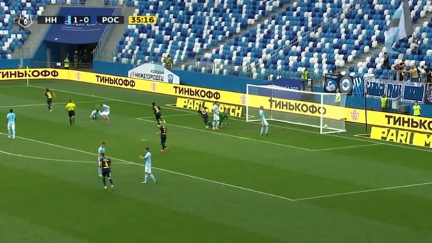 Kento Hashimoto scores first goal of season